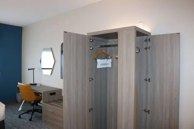 Standard Oda, 1 En Büyük (King) Boy Yatak