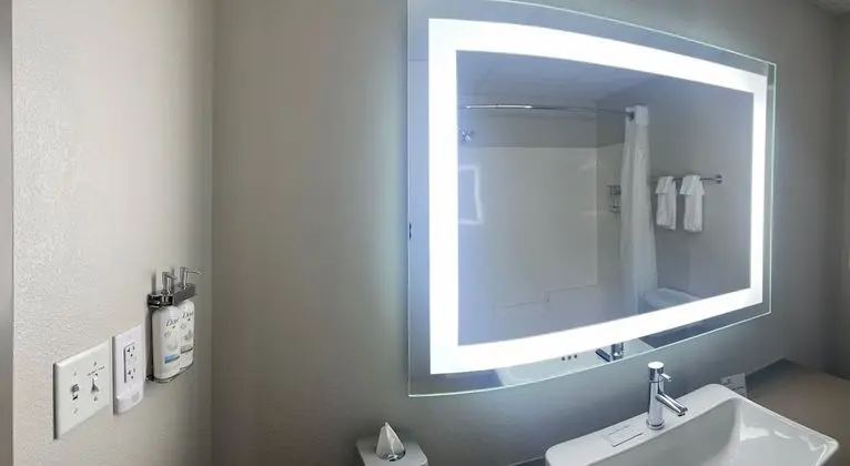 Standard Oda, 2 Büyük (Queen) Boy Yatak