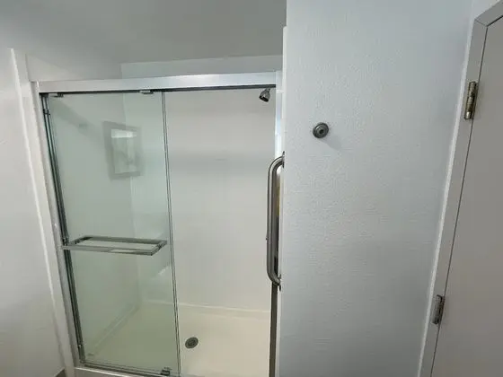 Oda, 1 En Büyük (King) Boy Yatak, Sigara İçilmez