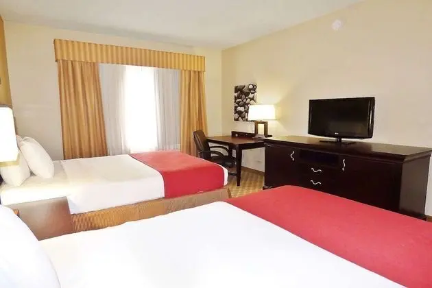 Oda, 2 Büyük (Queen) Boy Yatak, Sigara İçilmez (Pet Friendly)
