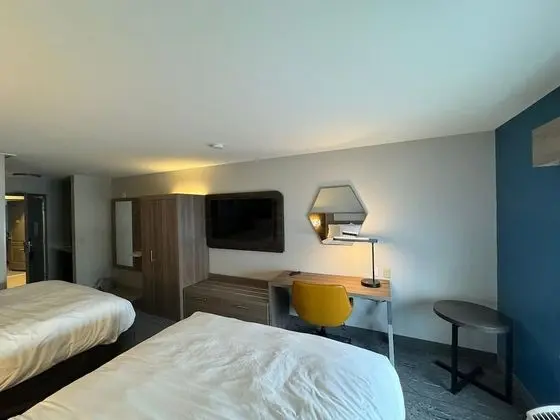 Standard Oda, 2 Büyük (Queen) Boy Yatak