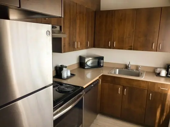 Oda, 1 En Büyük (King) Boy Yatak, Sigara İçilmez, Küçük Mutfak (Extended Stay)