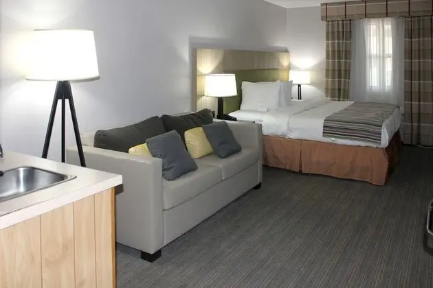Oda, 1 En Büyük (King) Boy Yatak, Sigara İçilmez (Pet Friendly)