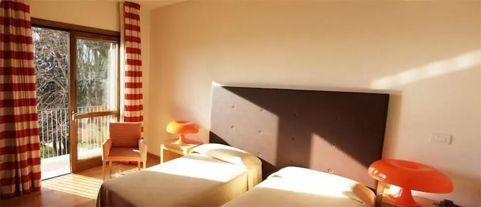 Superior Tek Büyük veya İki Ayrı Yataklı Oda