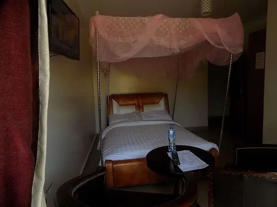 Standard Tek Kişilik Oda