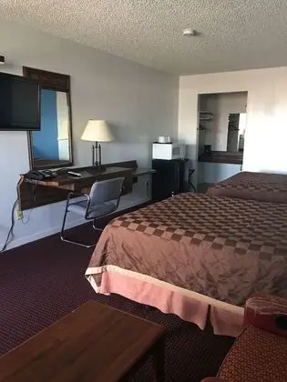 Standard Oda, 2 Büyük (Queen) Boy Yatak