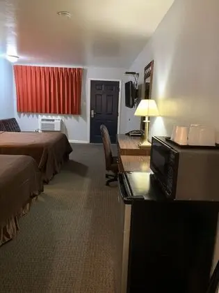 Standard Oda, 2 Büyük (Queen) Boy Yatak, Engellilere Uygun