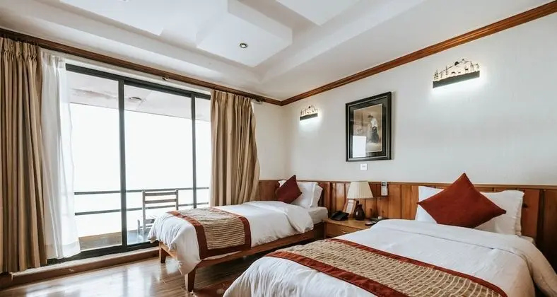 Deluxe Tek Büyük veya İki Ayrı Yataklı Oda, Dağ Manzaralı