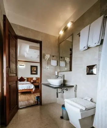 Deluxe Tek Büyük veya İki Ayrı Yataklı Oda, Dağ Manzaralı
