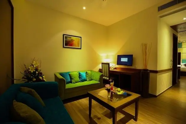 Executive Süit, 1 En Büyük (King) Boy Yatak, Sigara İçilmez (Separate Living Room;with Sofabed)