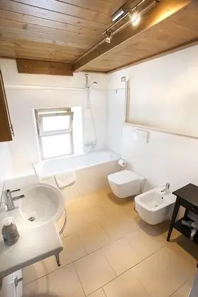 Deluxe Dört Kişilik Oda