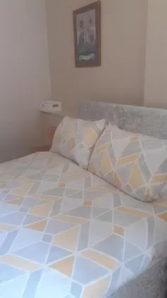 Tek Büyük Yataklı Oda, Banyolu/Duşlu