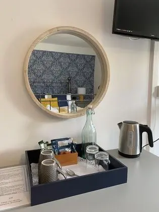 Standard Tek Büyük Yataklı Oda, Banyolu/Duşlu (Bumblebee )