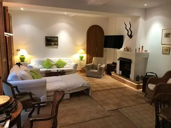 Exclusive Apart Daire, 1 Yatak Odası, Şömine, Bahçeli