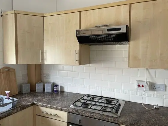 Tek Büyük Yataklı Oda, Ortak Banyo