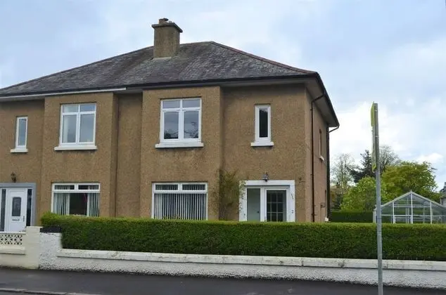 Tek Büyük Yataklı Oda, Ortak Banyo