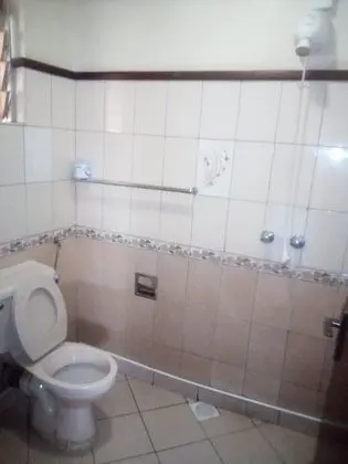 Büyük Yataklı Tek Kişilik Oda