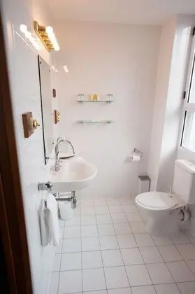 Luxury Tek Büyük Yataklı Oda