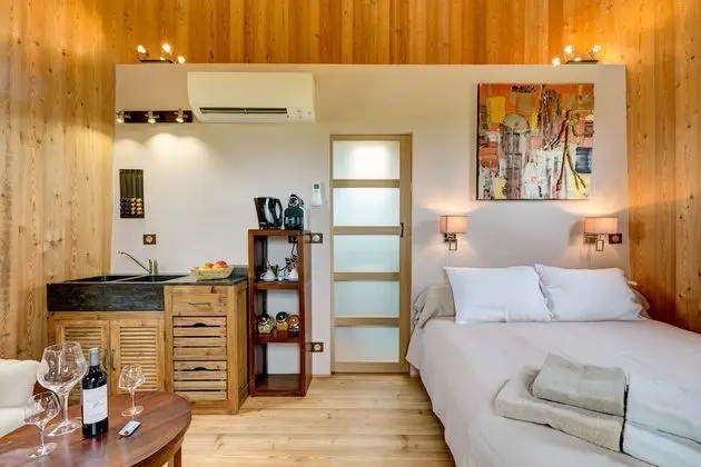 Tek Büyük Yataklı Oda (Lovely Cosy)