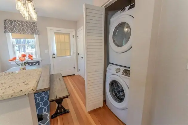 Ev (2 Bedrooms)