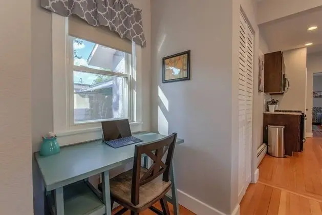 Ev (2 Bedrooms)