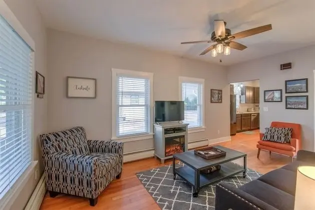 Ev (2 Bedrooms)