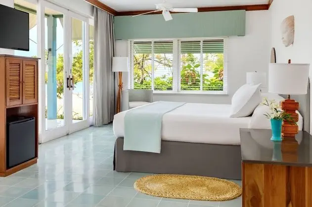Beachfront Suite