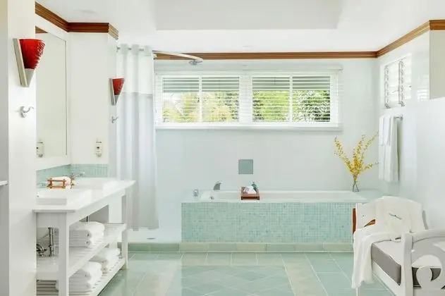 Beachfront Suite