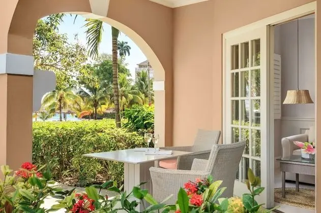Beach Front Suite
