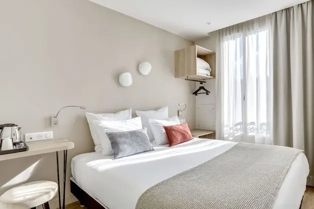 Comfort Tek Büyük Yataklı Oda