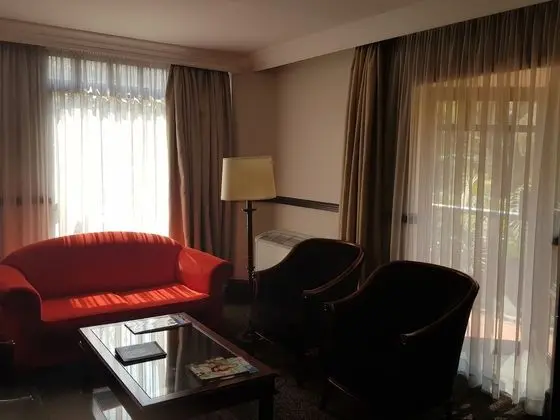 One Bedroom Twin Suite