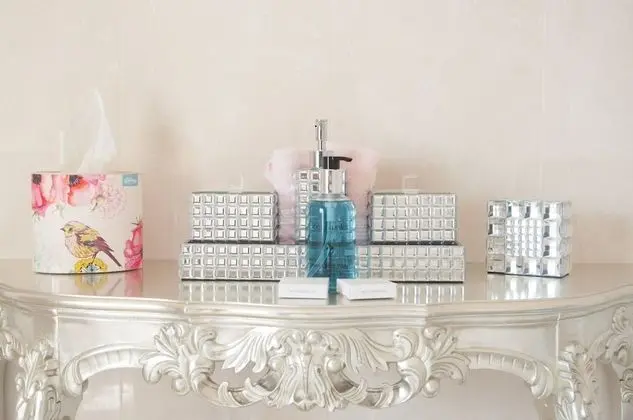 Luxury Tek Büyük Yataklı Oda, 1 En Büyük (King) Boy Yatak (Silver Room)