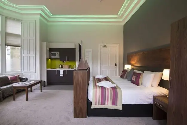 Executive Süit (2 single beds by arrangement)