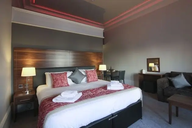 Standard Süit (Sofa bed for 3rd and 4th guest only)