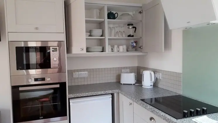 Apart Daire, Özel Banyo (Honeypot )
