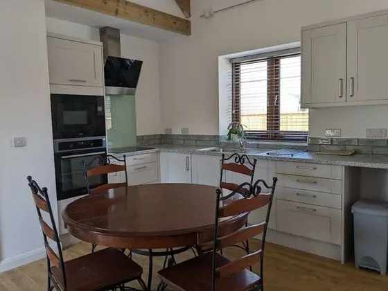 Luxury Apart Daire, Banyolu/Duşlu, Avlu Manzaralı (The Parlour)
