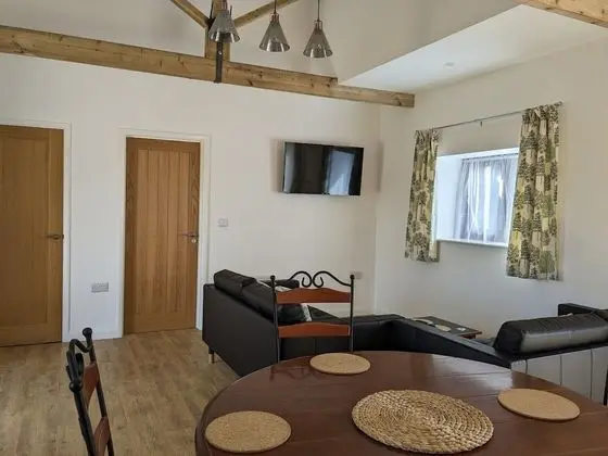 Luxury Apart Daire, Banyolu/Duşlu, Avlu Manzaralı (The Parlour)