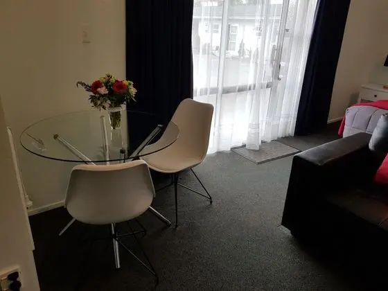 Stüdyo, 1 En Büyük (King) Boy Yatak