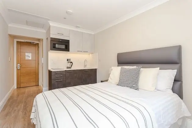 Deluxe Apart Daire
