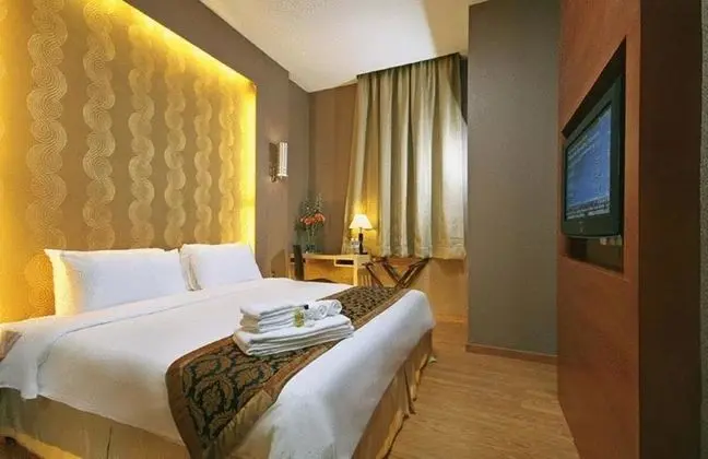 Balinese Queen Room