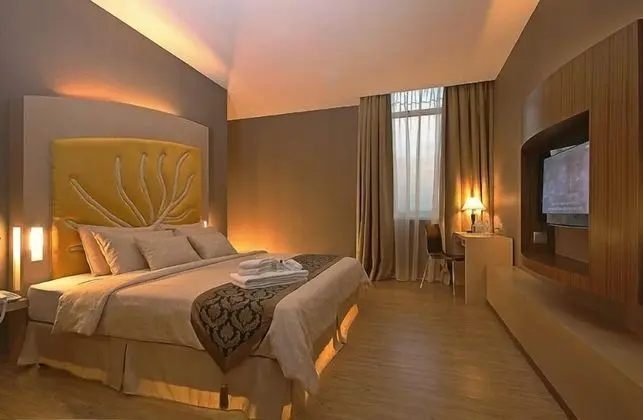 Deluxe Executive King Room