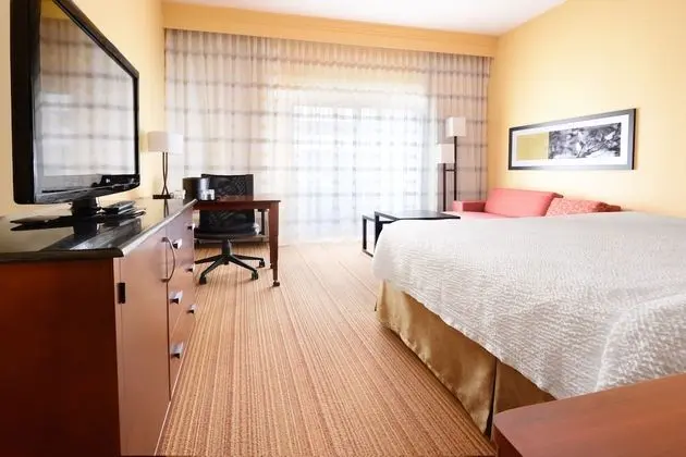 Oda, 1 En Büyük (King) Boy Yatak ve Çekyat