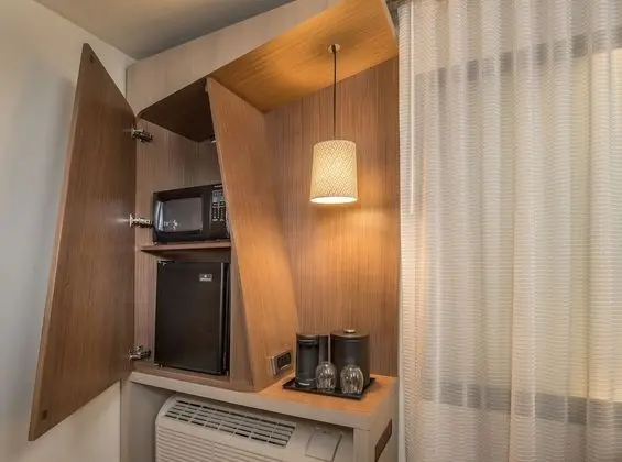 Mini buzdolabı