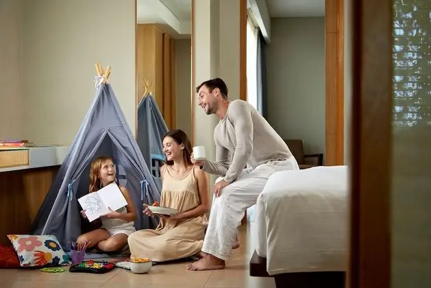 Süit, 2 Yatak Odası, Balkon, Havuz Manzaralı