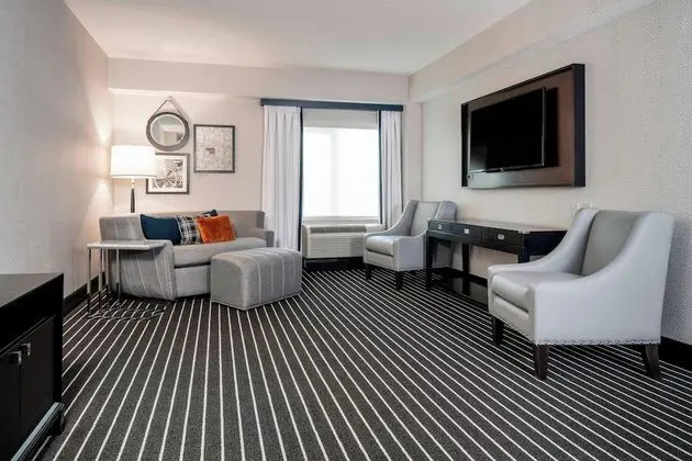 Süit, 1 Yatak Odası (Mobility/Hearing Access, Transf Shwr)