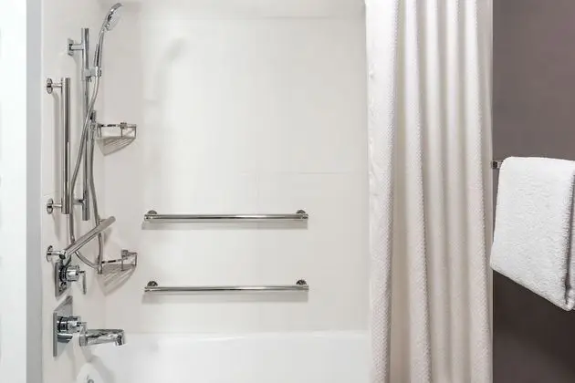 Oda, 1 En Büyük (King) Boy Yatak (Mobility/Hearing Accessible, Tub)