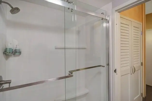 Oda, 2 Çift Kişilik Yatak