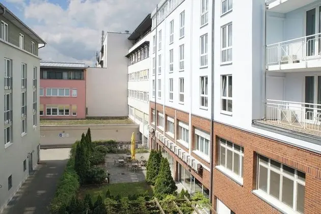 Business Oda, 1 Çift Kişilik Yatak, Avlu Manzaralı