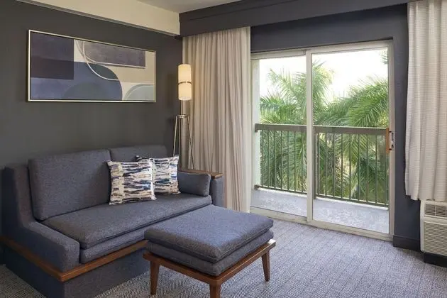 Deluxe Oda, 1 En Büyük (King) Boy Yatak ve Çekyat, Balkon