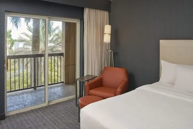 Deluxe Oda, 1 En Büyük (King) Boy Yatak ve Çekyat, Balkon